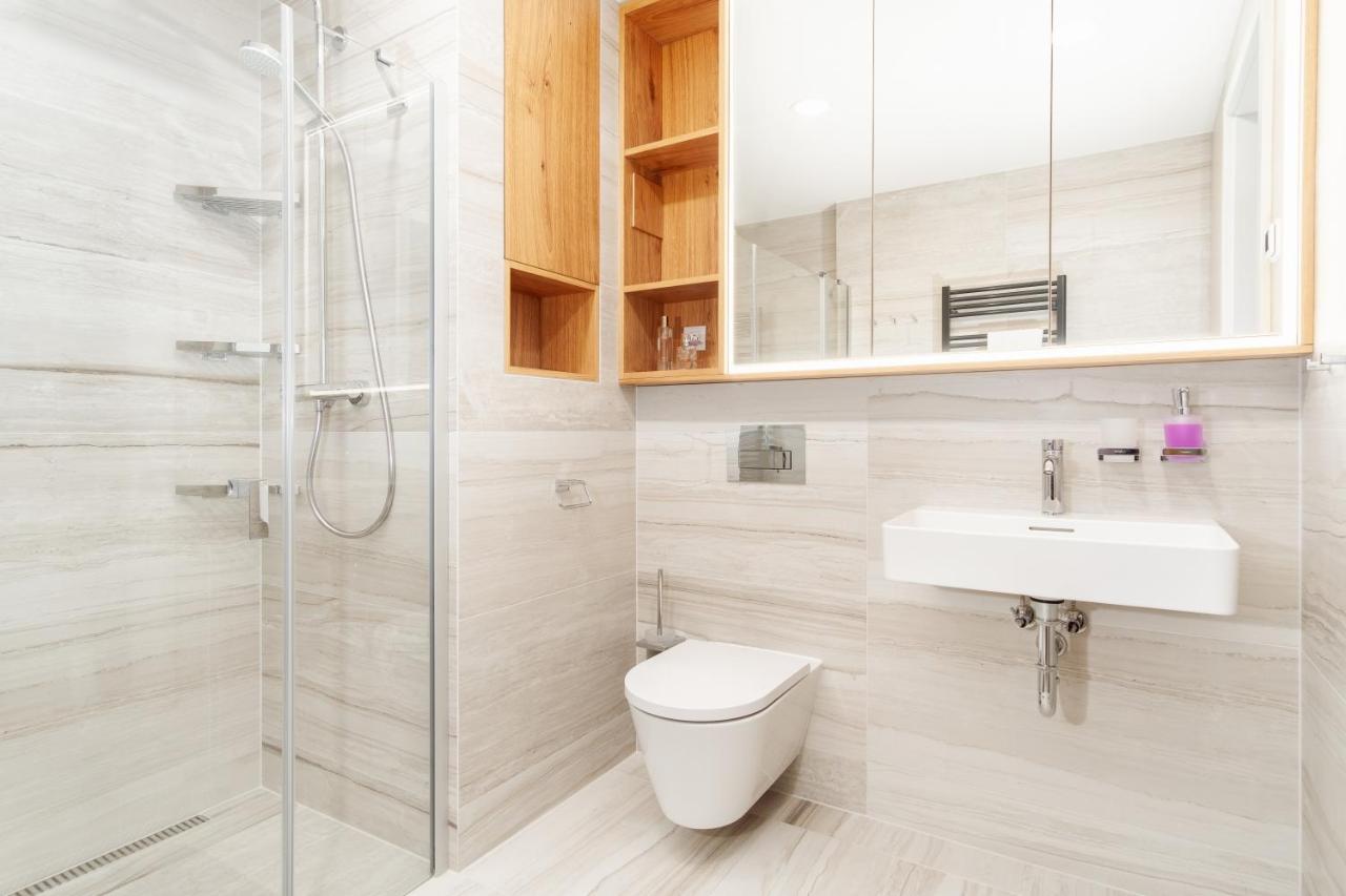 Prague Days - Premium Apartments - Balcony Luaran gambar