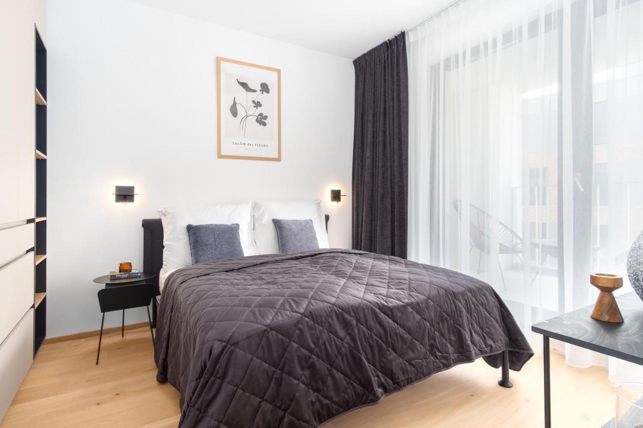 Prague Days - Premium Apartments - Balcony Luaran gambar