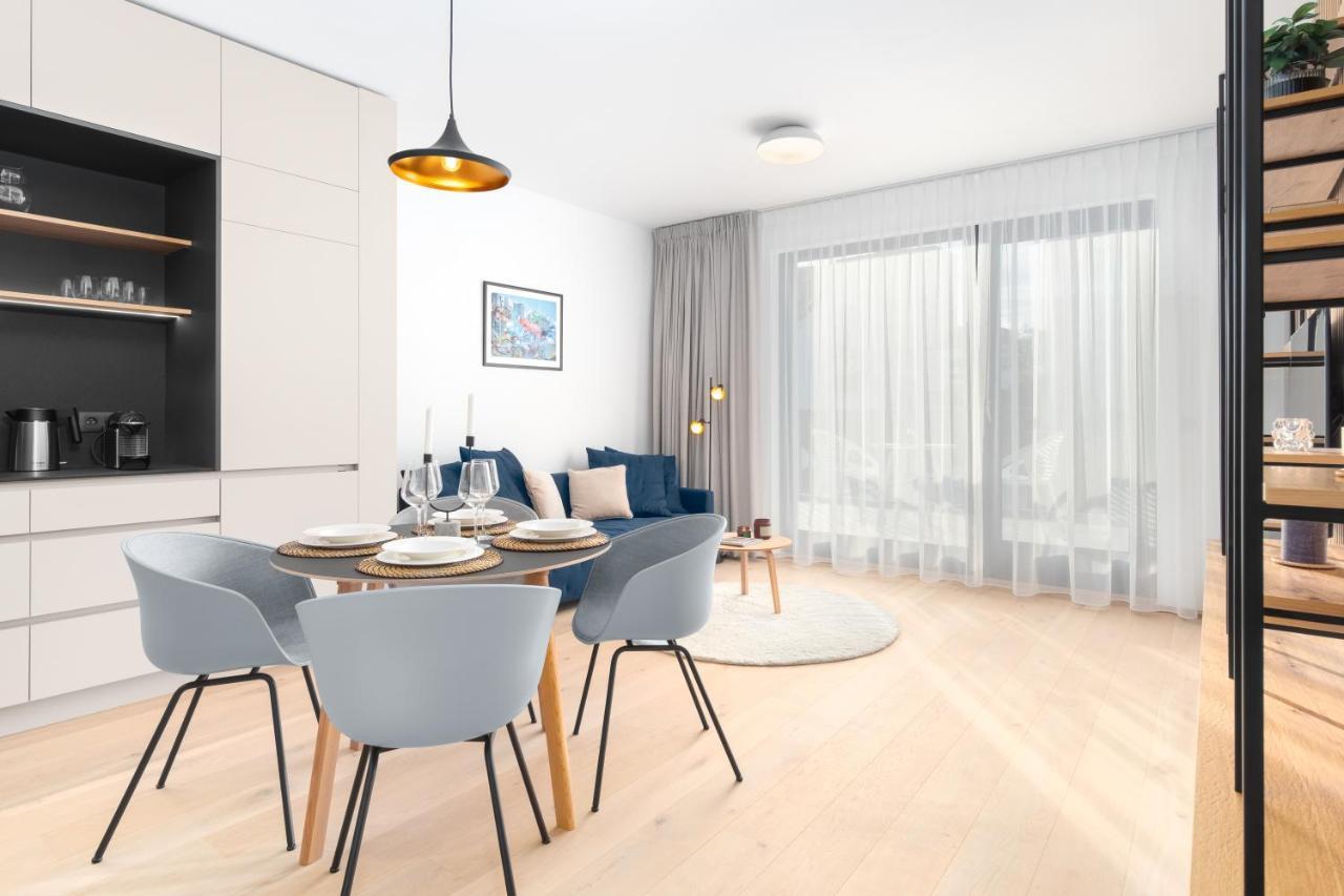 Prague Days - Premium Apartments - Balcony Luaran gambar