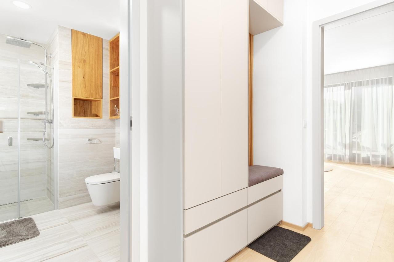 Prague Days - Premium Apartments - Balcony Luaran gambar
